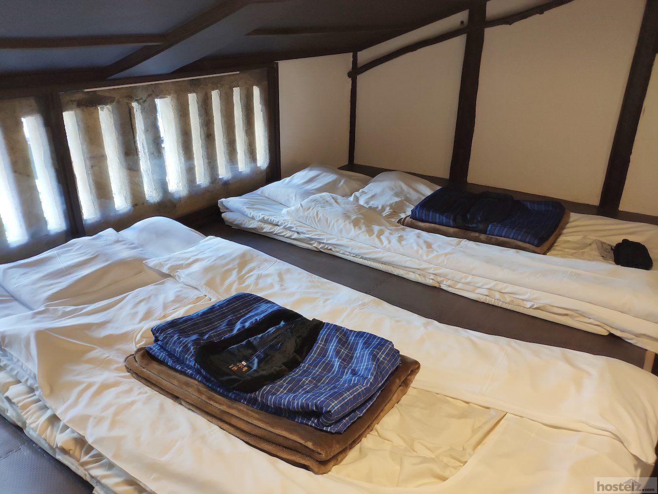 futon beds