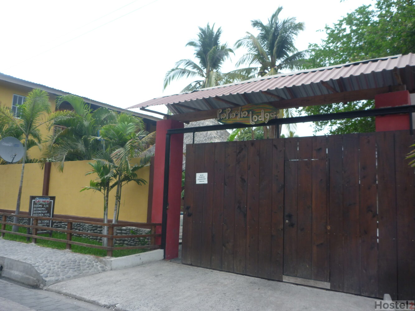 Papaya's Lodge Playa El Tunco, El Salvador Reviews