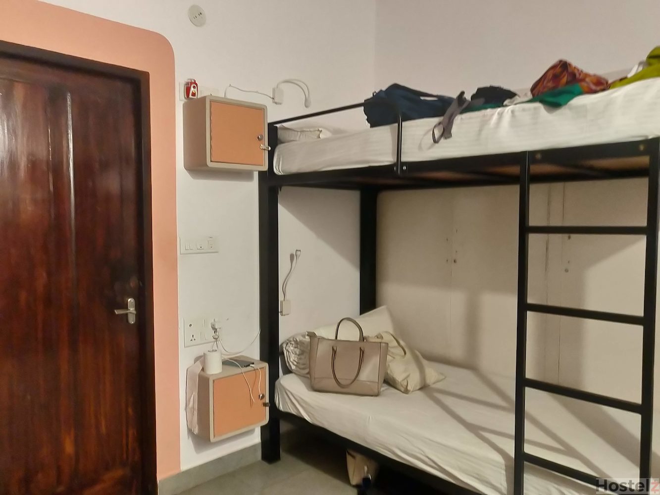 Female 4-bed dorm