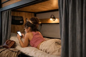 {{ trans('js-static-pages.app_landing.landing_page.title') }} {{ trans('js-static-pages.app_landing.landing_page.title') }}