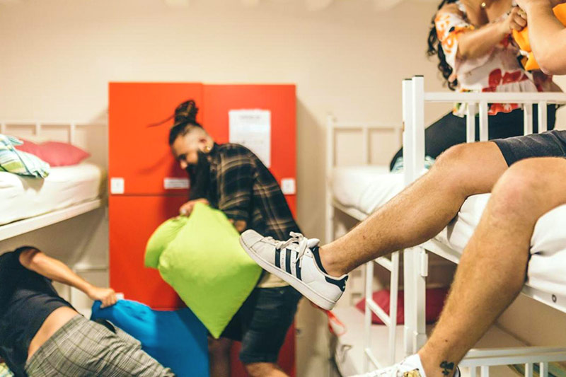 Hostel Etiquette (12 Golden Rules on how NOT To make Enemies) Hostel Etiquette (12 Golden Rules on how NOT To make Enemies)