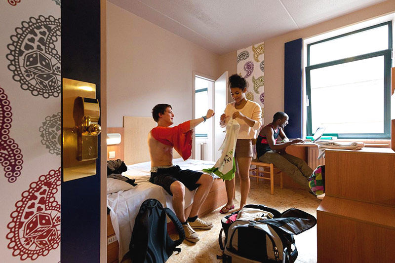 Packing Essentials: Minimalist Packing Packing Essentials: Minimalist Packing