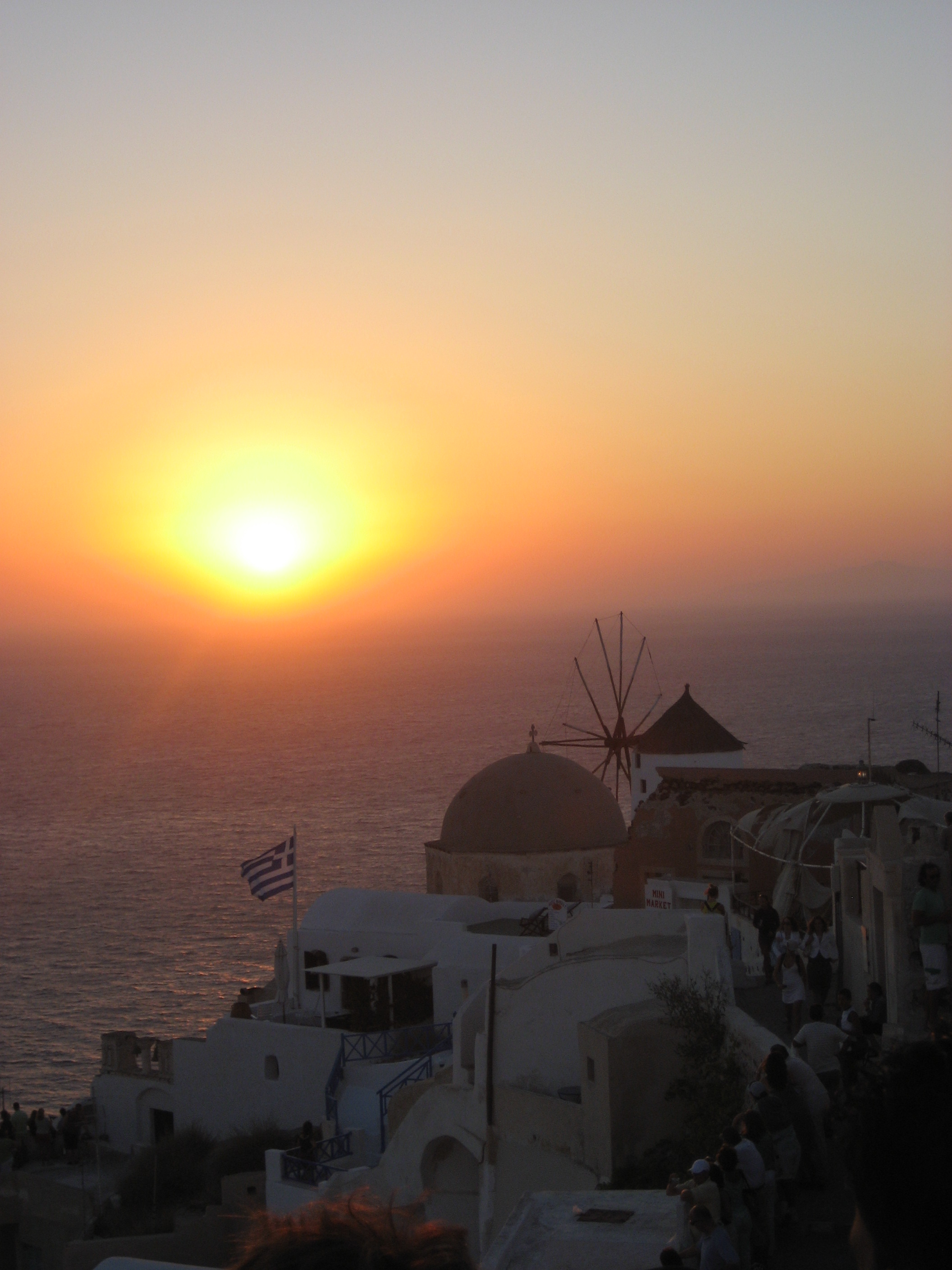 Where to stay in Santorini on a budget