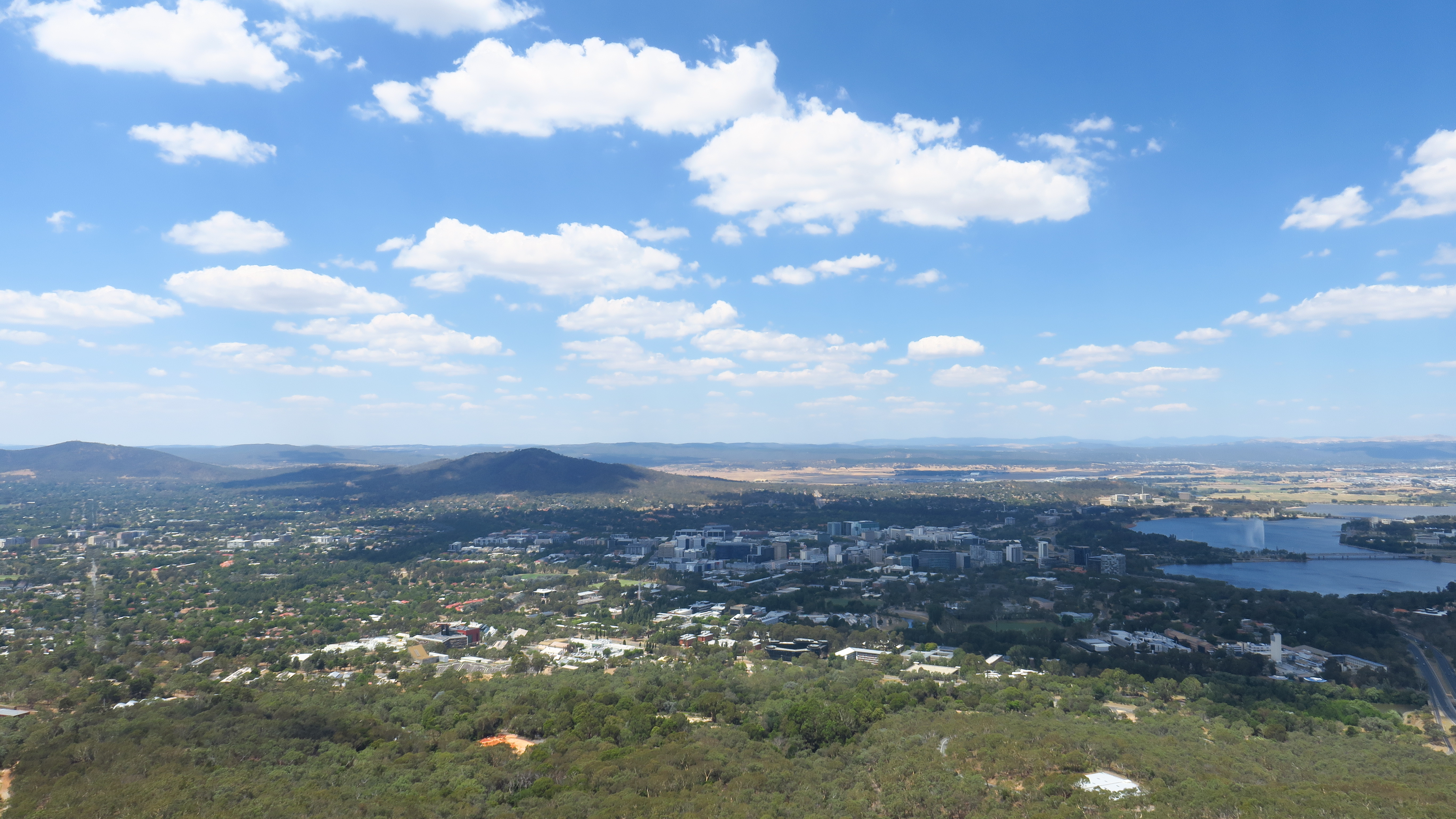 Where to stay in Canberra on a budget