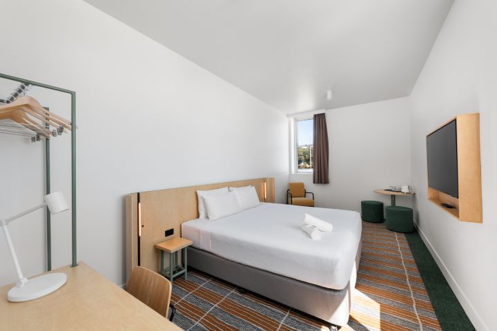 King Opera Harbour View Ensuite