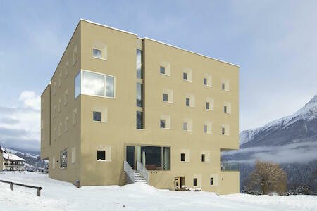 Best for Solo Traveler: Scuol Youth Hostel, Scuol