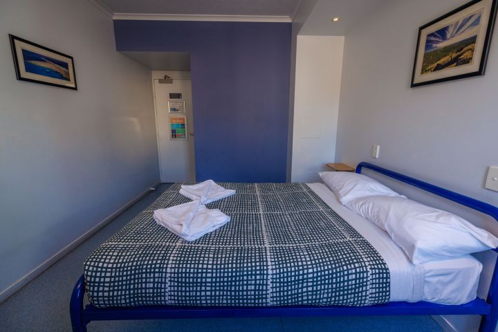 Queen Ensuite