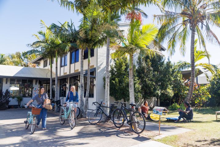 Coolangatta YHA Backpackers, Coolangatta