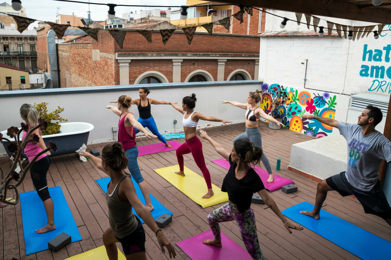 Sant Jordi Hostels Gracia