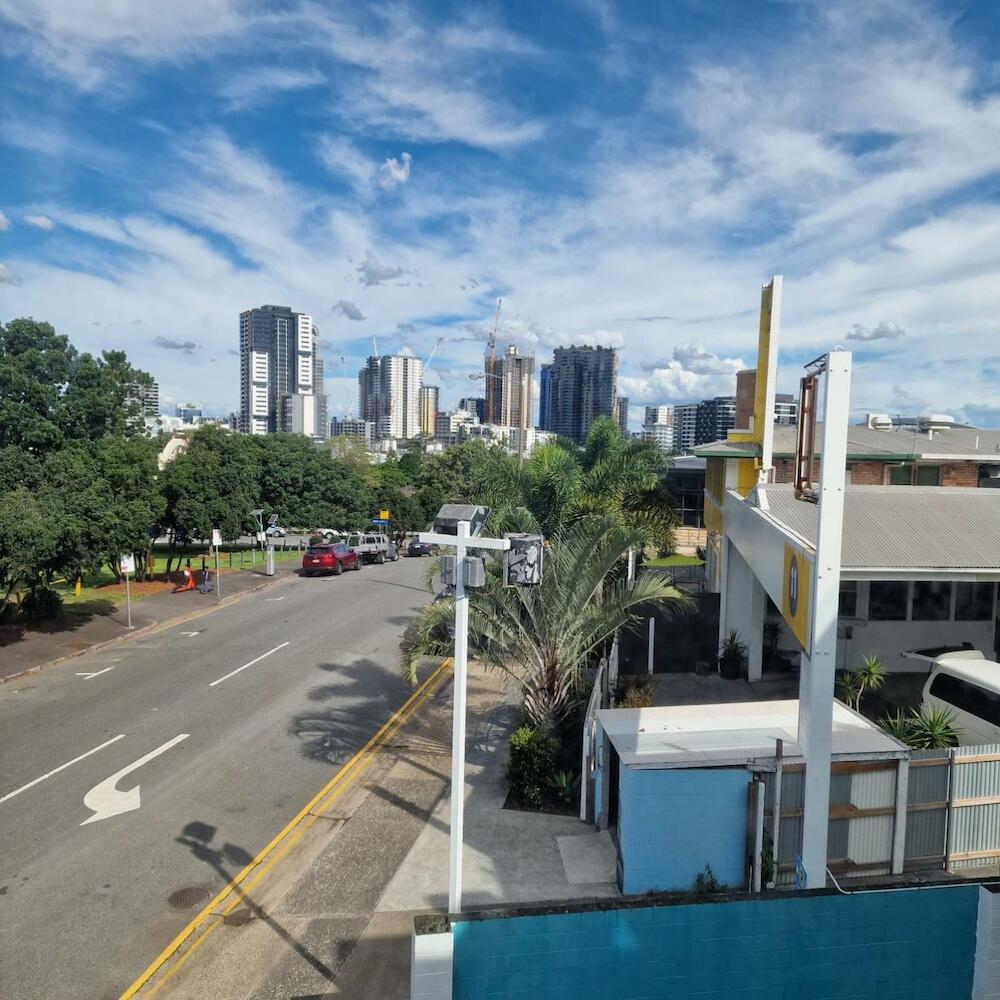 Chill Backpackers, Brisbane