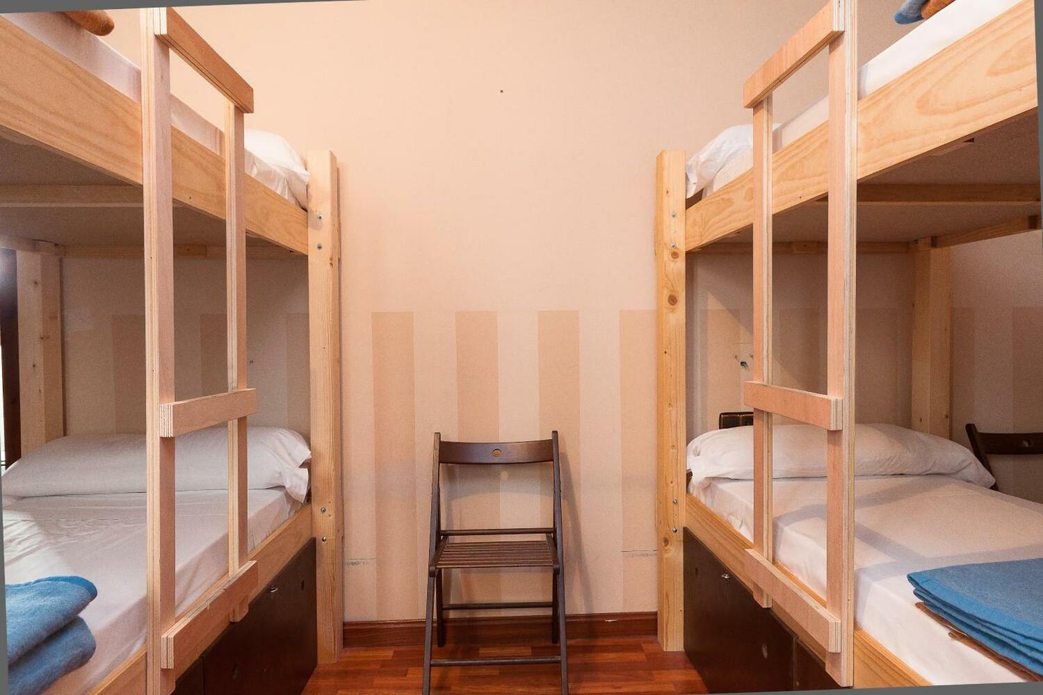 Feel Hostels City Center