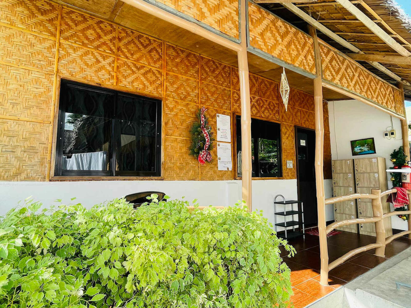 3 Sisters Guest House, Moalboal
