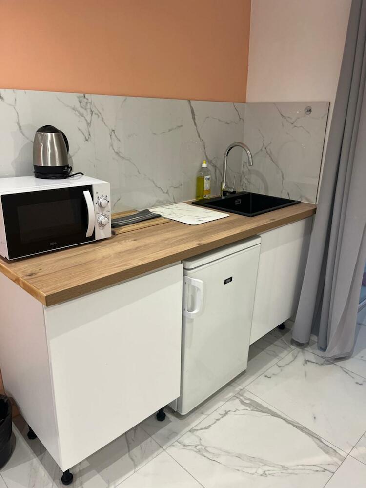 Hostel Lyonnais, Nice