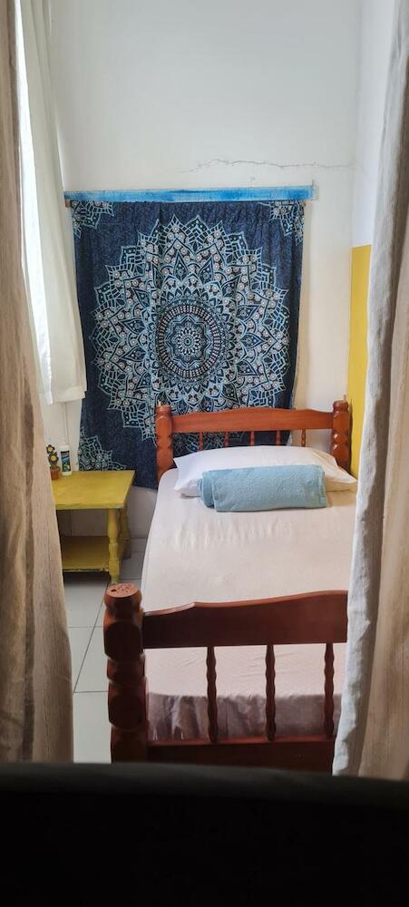Hostel Taberna hospedagem café e arte