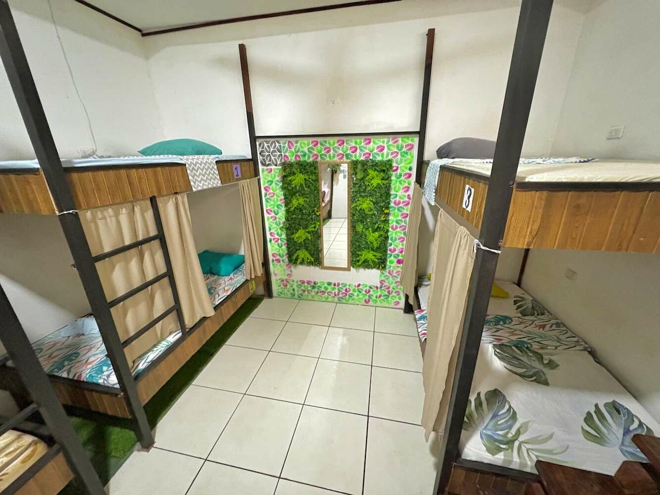 Passifloras Hostel, Quepos
