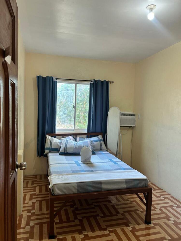 Carillo guest house, Coron