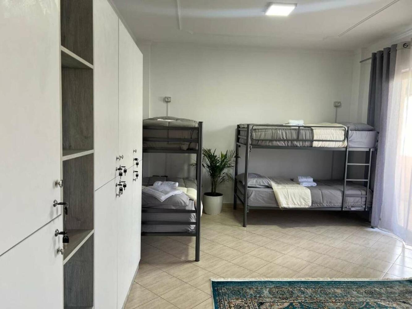 Hostel By Fenix
