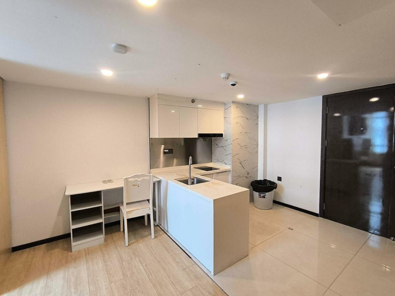 太空舱青年寓舍深圳北站youth Dormitory Shenzhen North Branch, Longhua