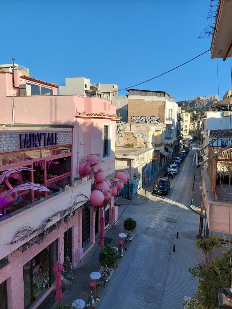 Acropolis View Mixed Dormitories 1 Minute By Thissio Metro Stop