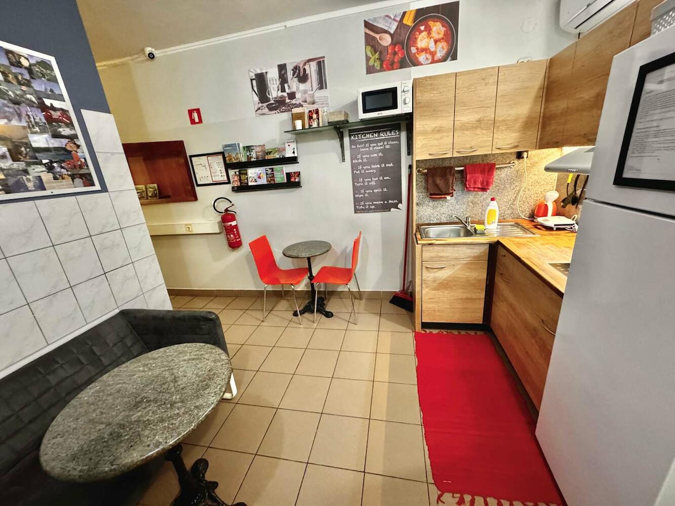 Aladin Hostel
