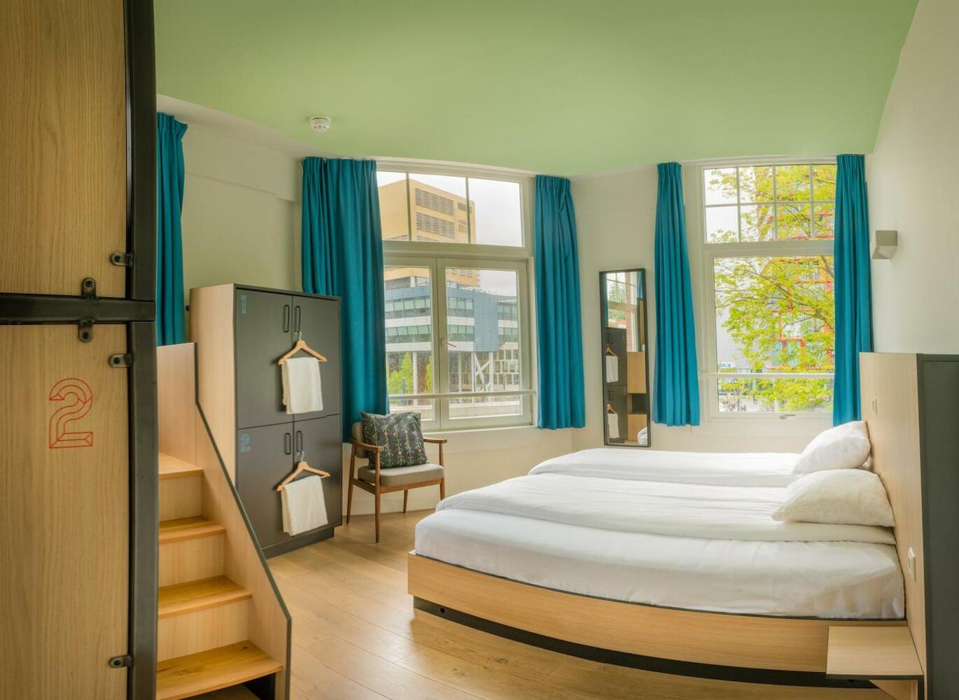 Sparks Hostel