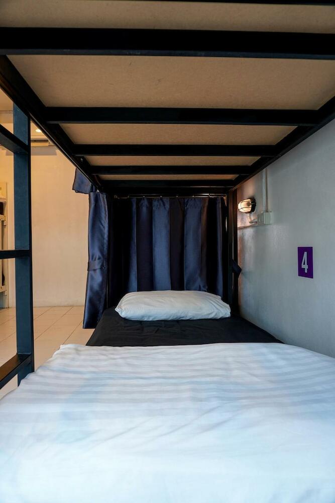 Rainbow Hostel