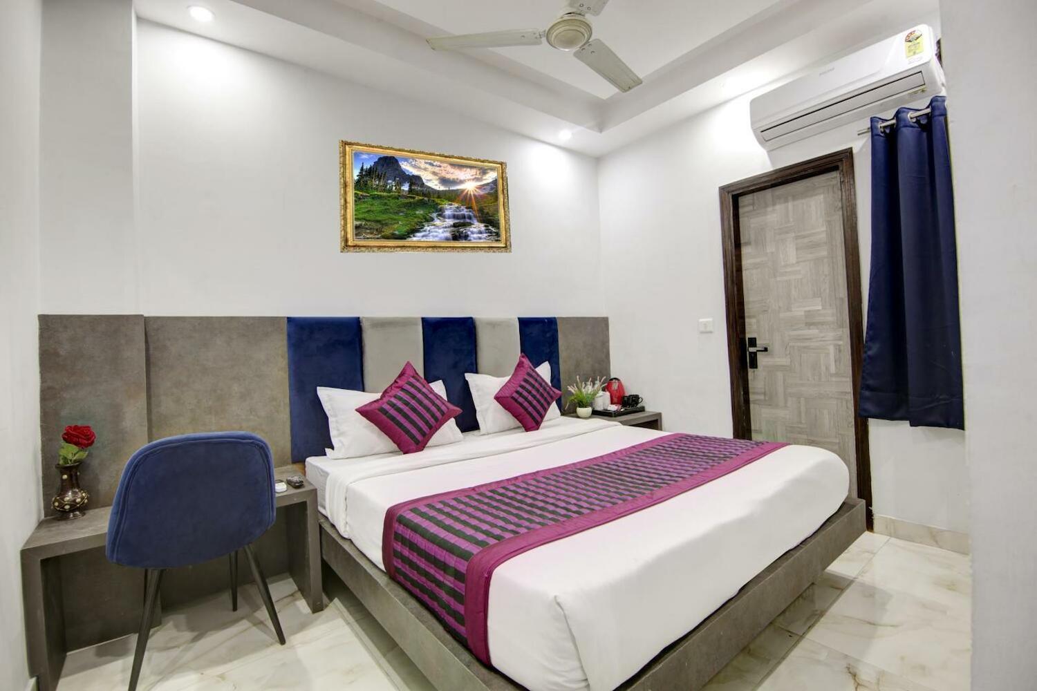 Hotel S B Inn Near New Delhi railway Station Paharganj, New Delhi