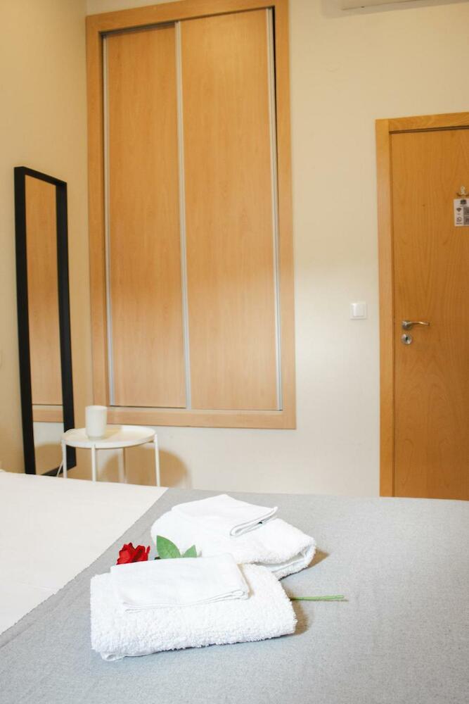 Pbh Hostel, Porto