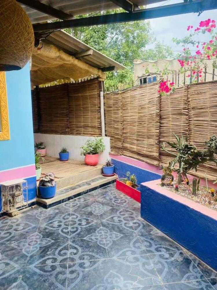 Hostal Laval, Taganga