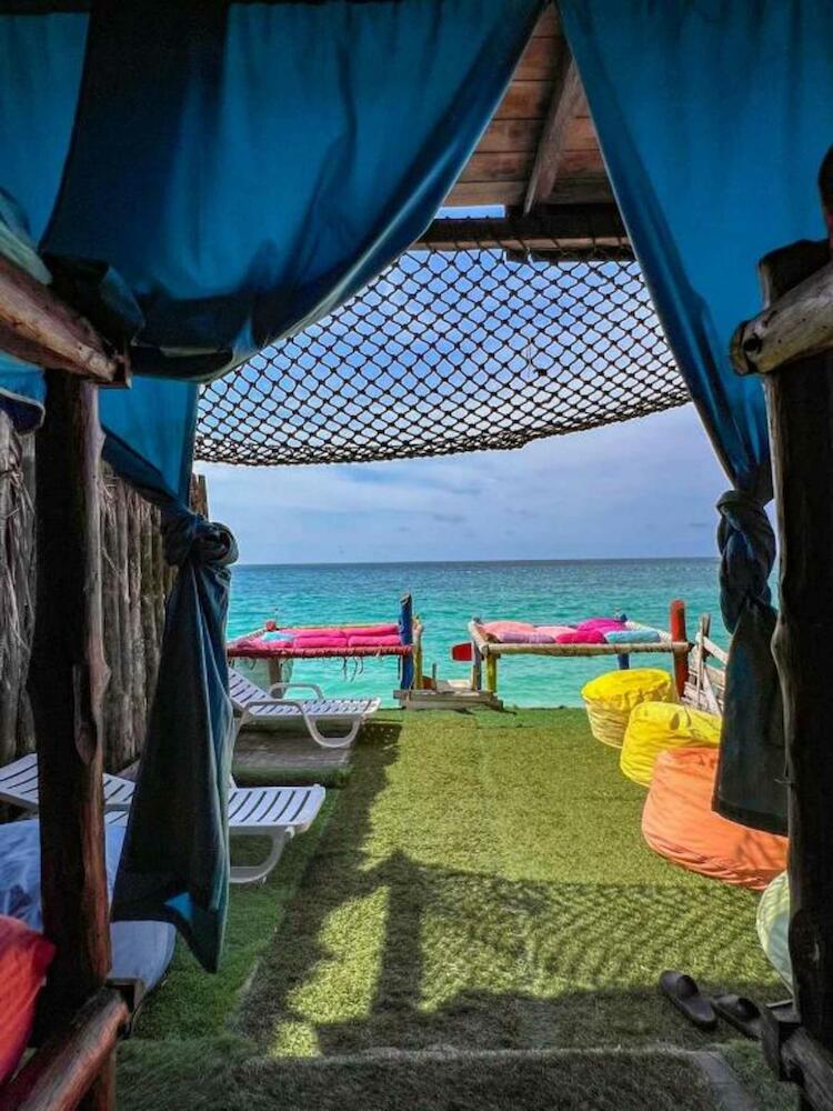 La Cabaña Mágica, Cartagena de Indias