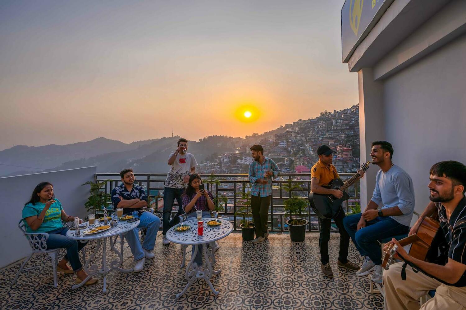 Shalom Backpackers, Shimla