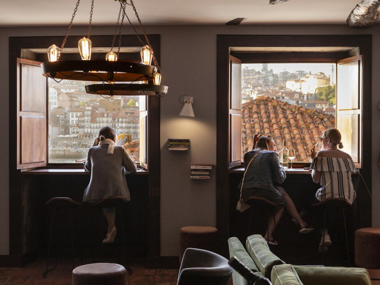 The House of Sandeman - Hostel & Suites
