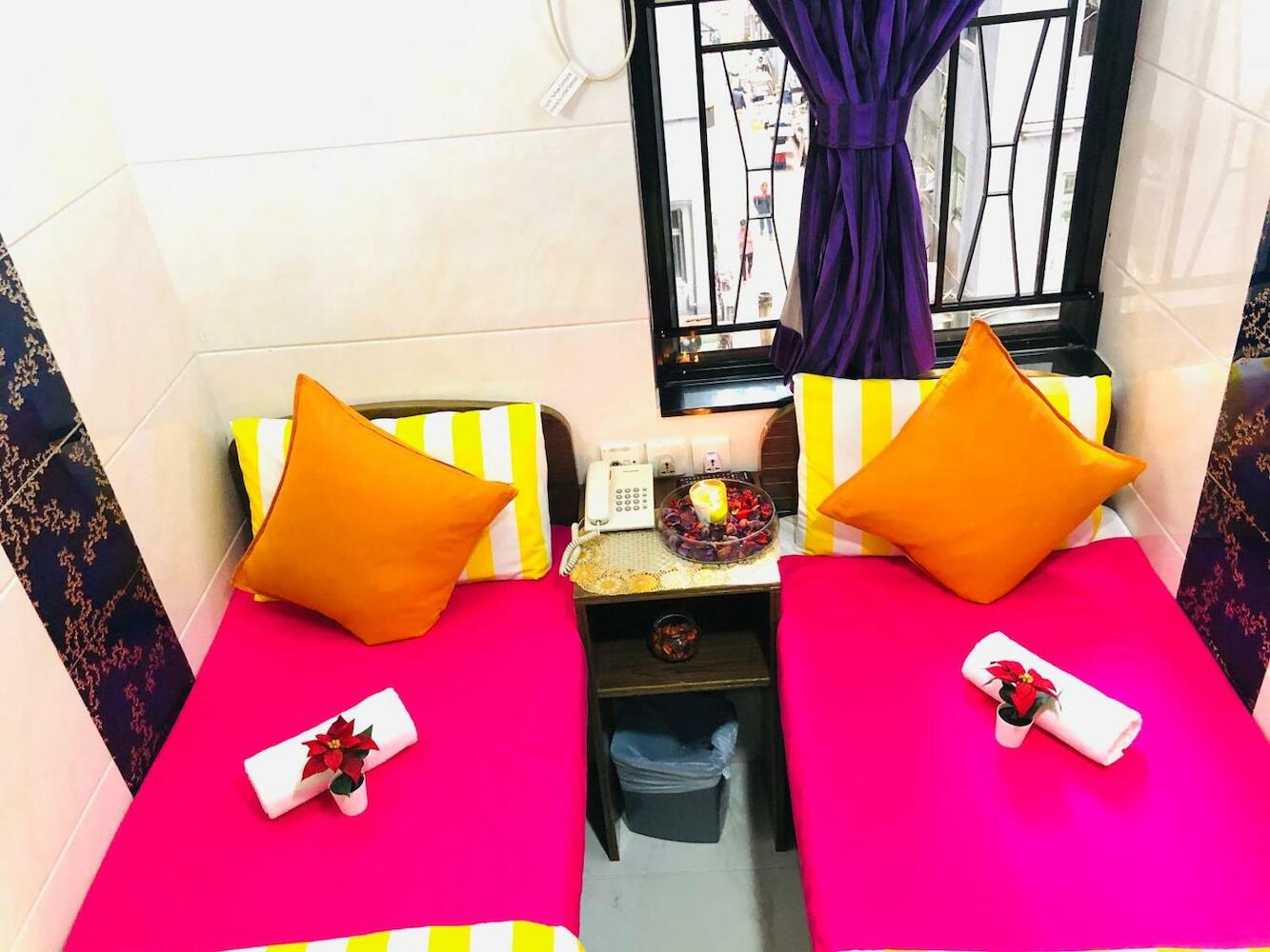 Delta Lounge, Hong Kong