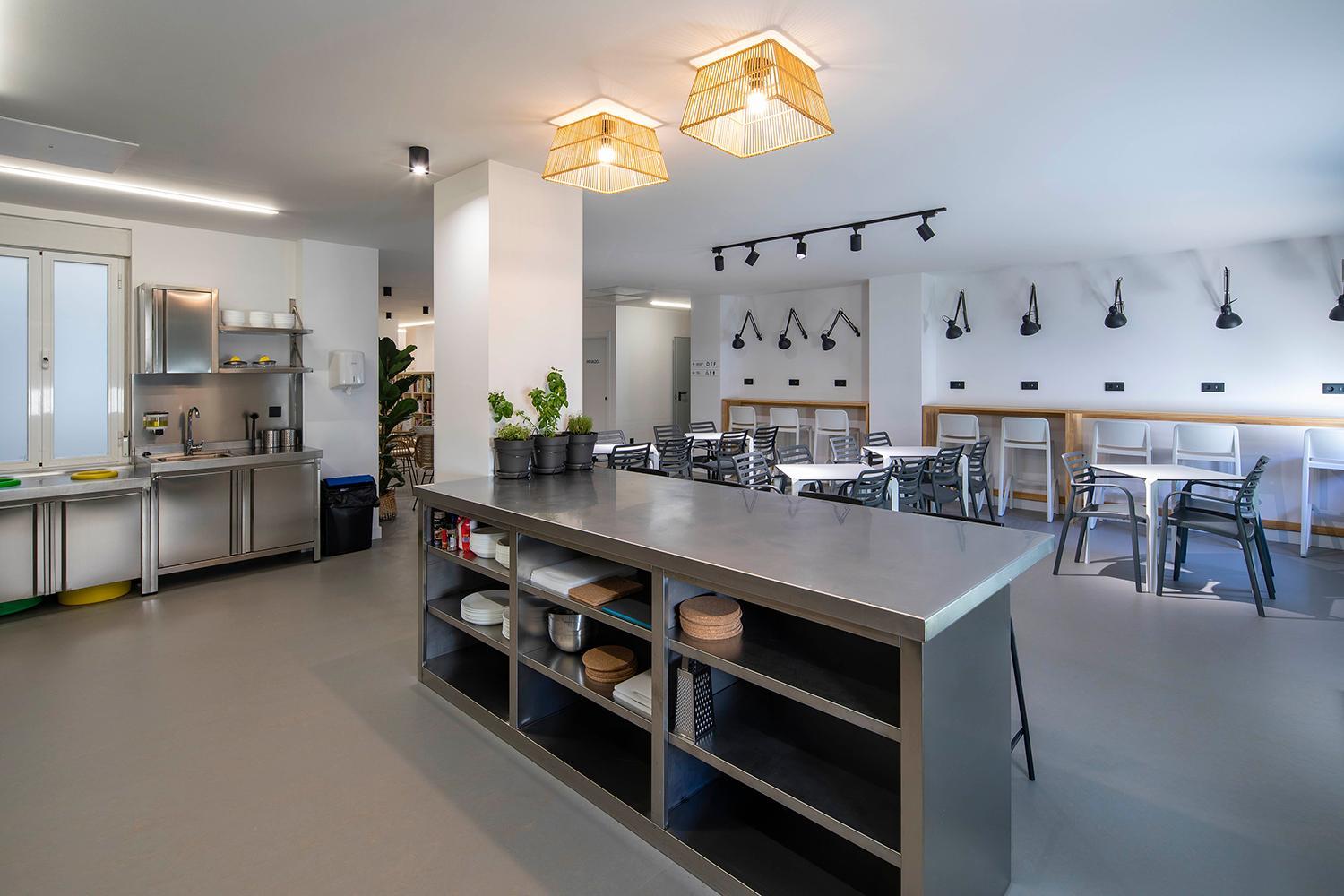 Bulezen Urban Hostel