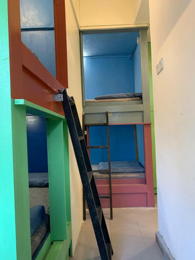 Bestow Capsule Hostel, Kuala Lumpur