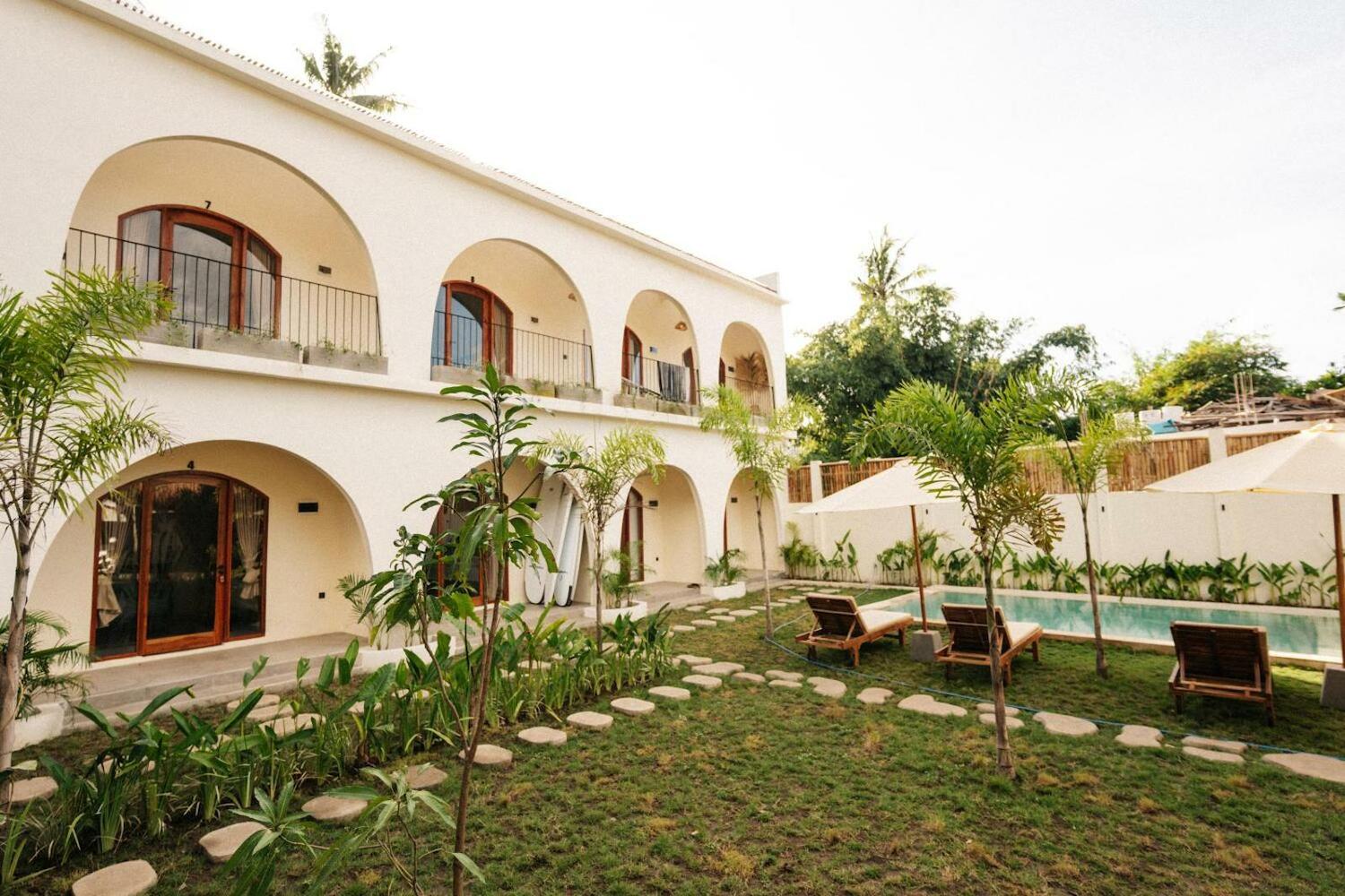 Twinfin Surf House, Kuta Lombok