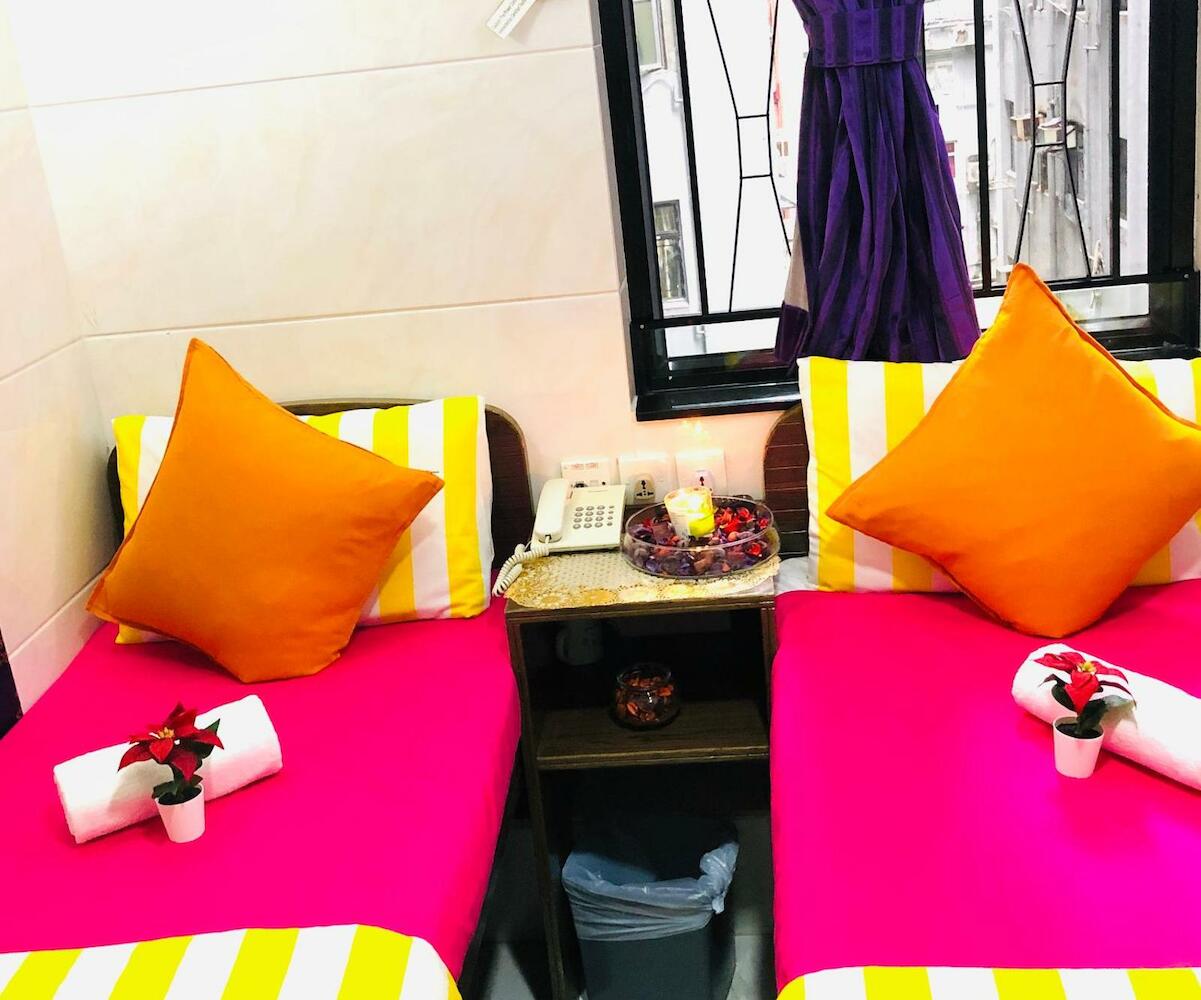 Delta Lounge, Hong Kong