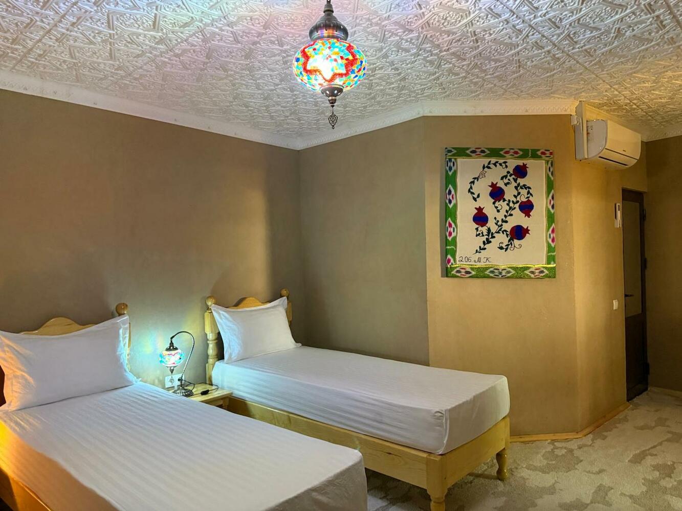 Azaliya Hostel, Samarkand