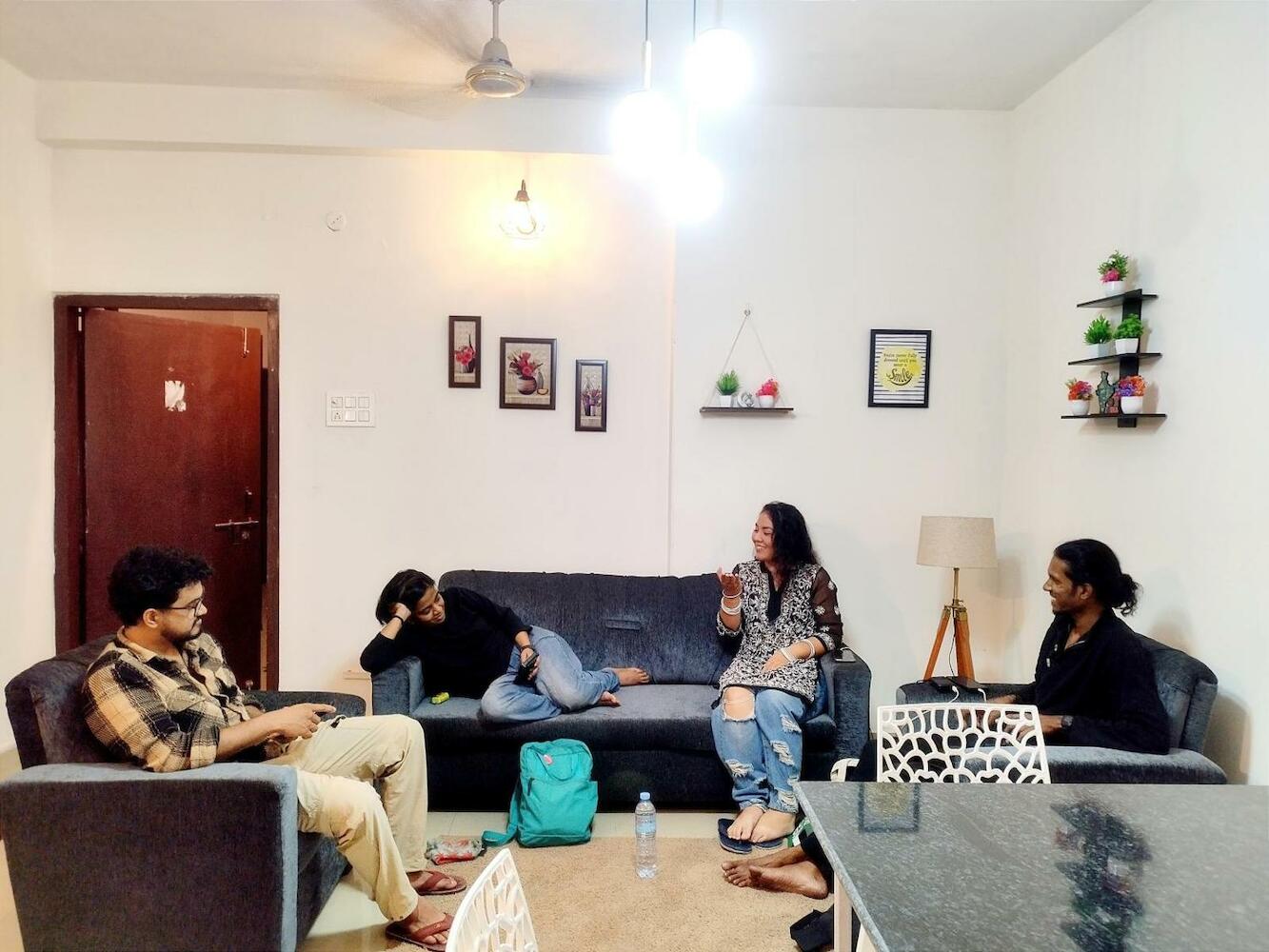 Nomad's Nest Backpackers Hostel, Guwahati