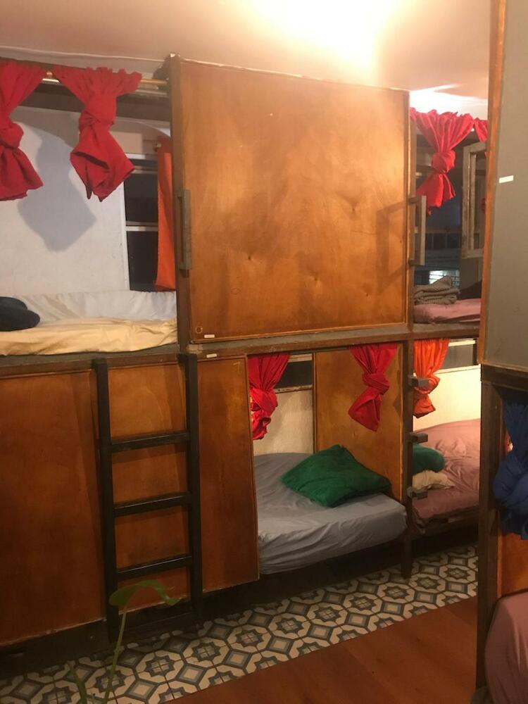 El Hostal Portelli - Solo Para Extranjeros, Bogotá