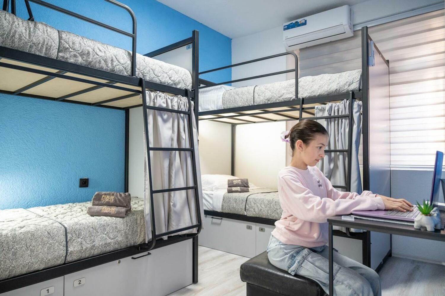 Hostel Four Rooms, Ulcinj
