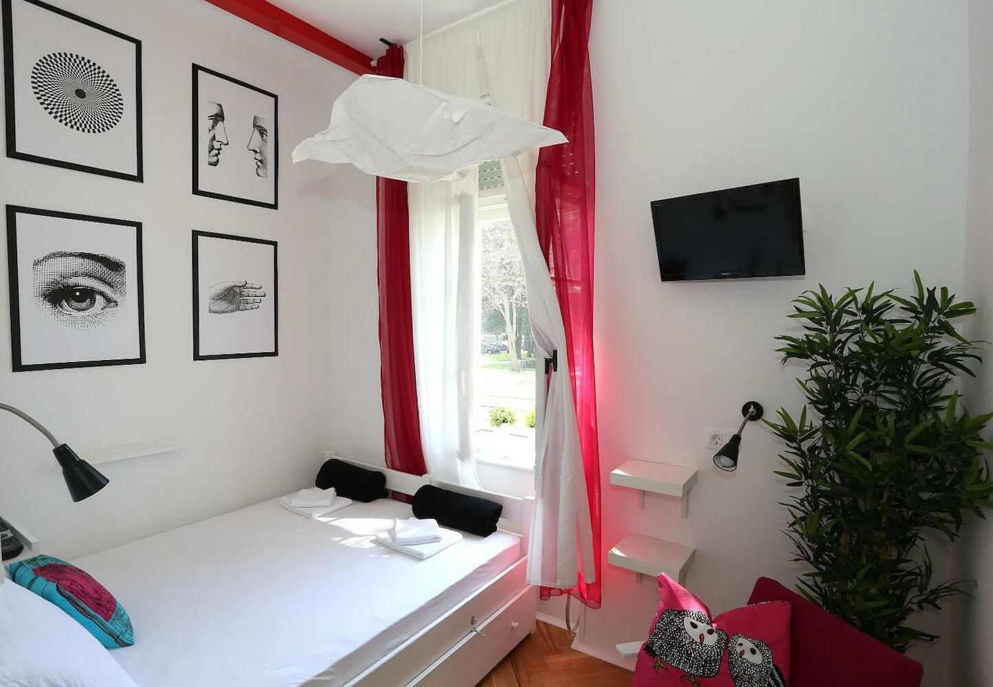 The Hostel, Zadar