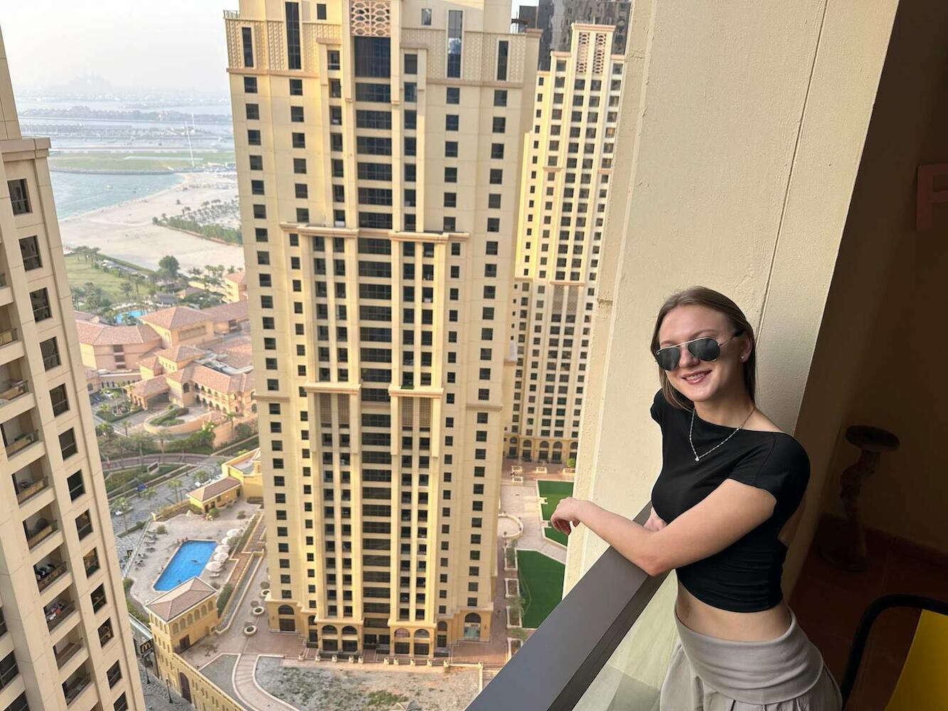 Happy Dom Hostel - Jbr - Dubai, Dubai