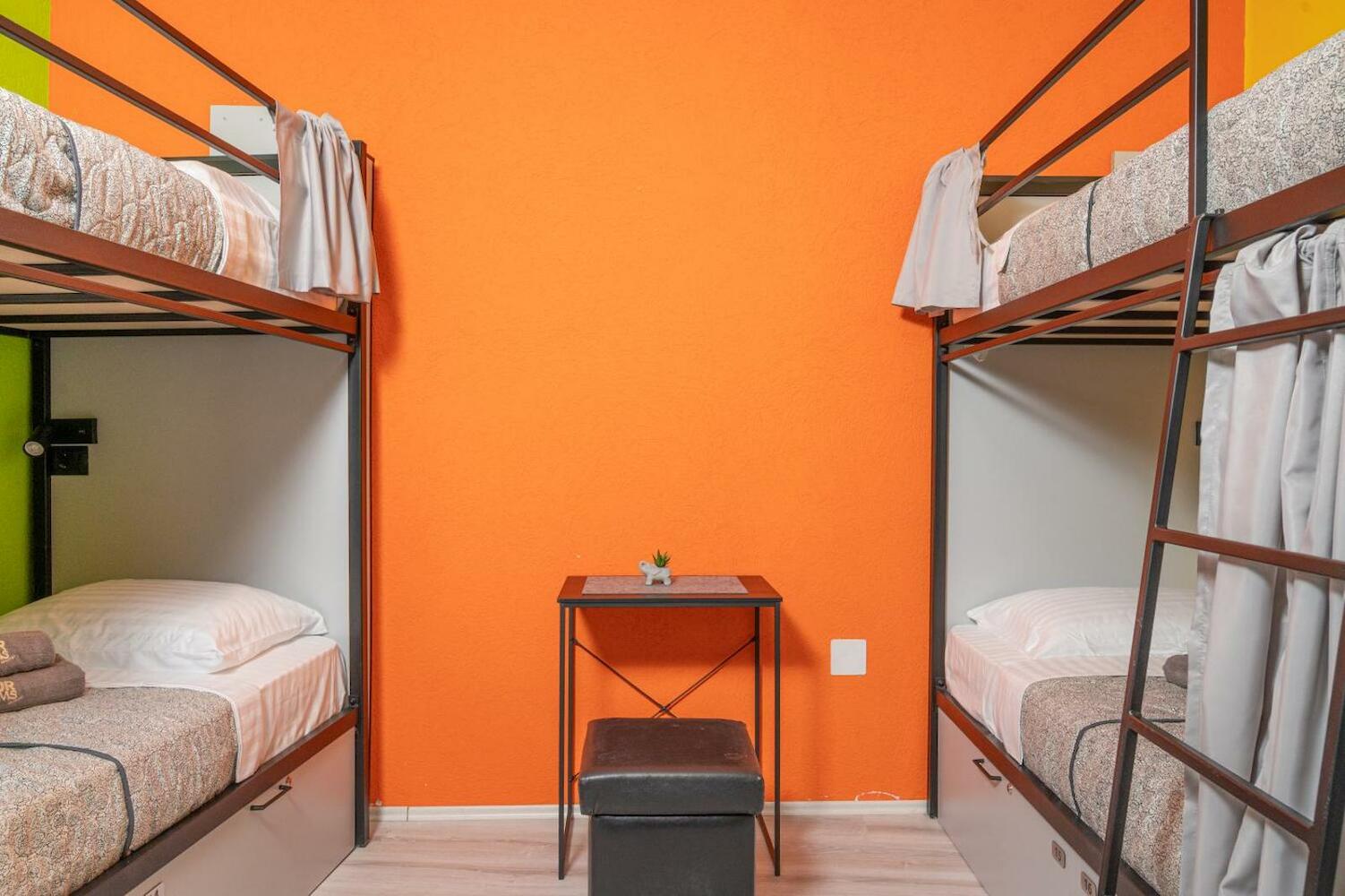 Hostel Four Rooms, Ulcinj