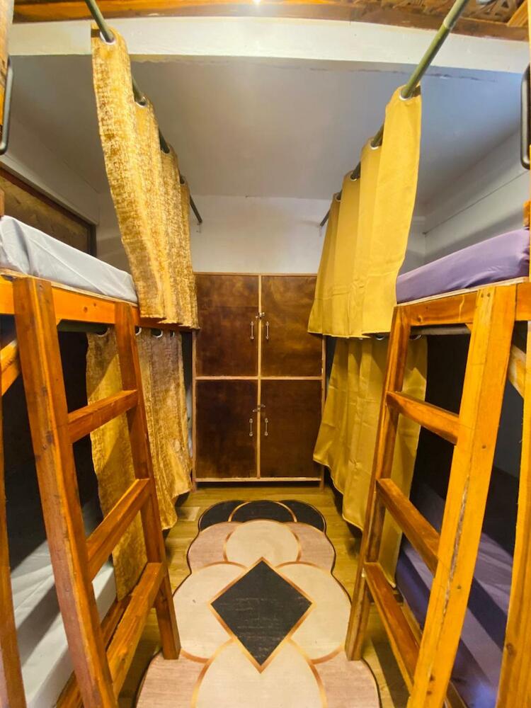 Happy Monkey Hostel
