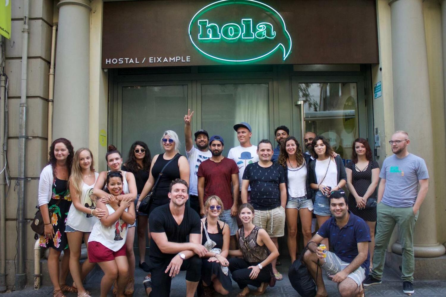 Hola Hostel Eixample