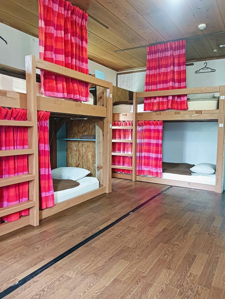 Holiday House Ryukyu-an, Okinawa City