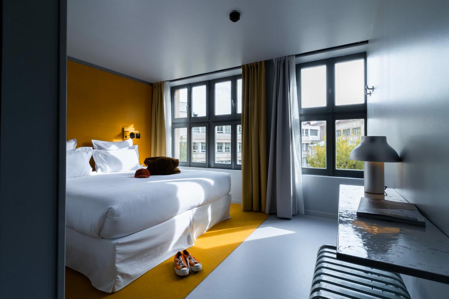 The People - Lyon, Lyon