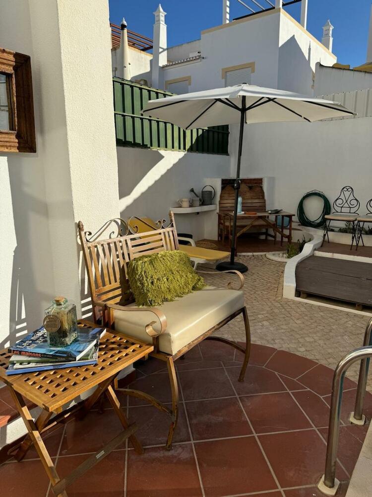 Villa 46 - Hostel Da Mia, Lagos