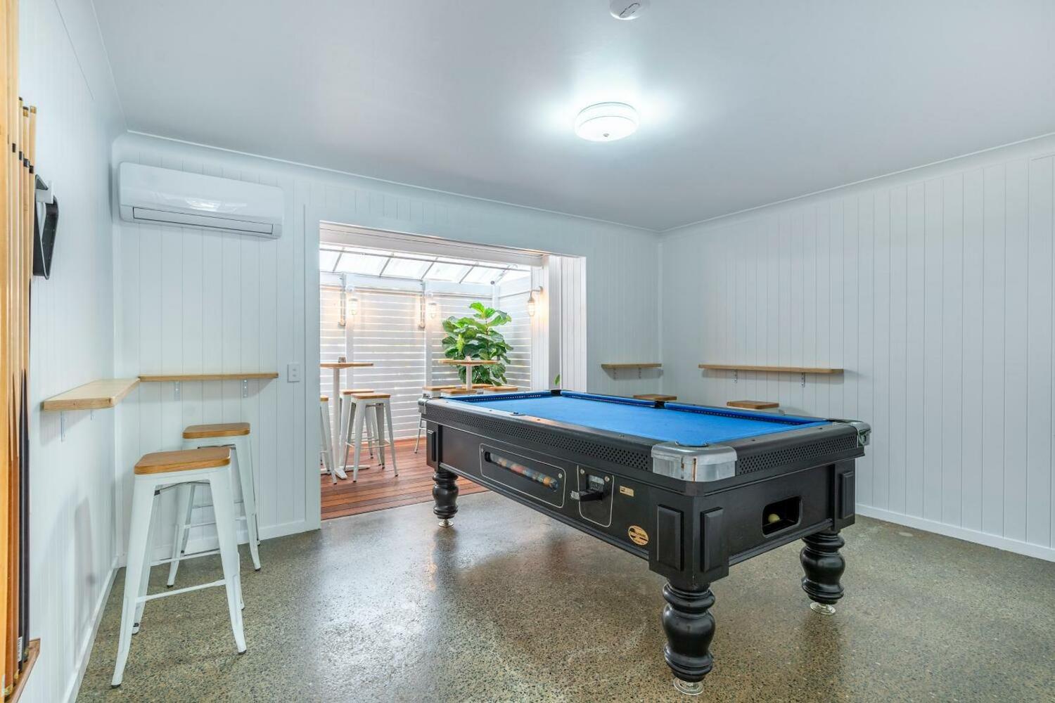 Surf Inn Hostel